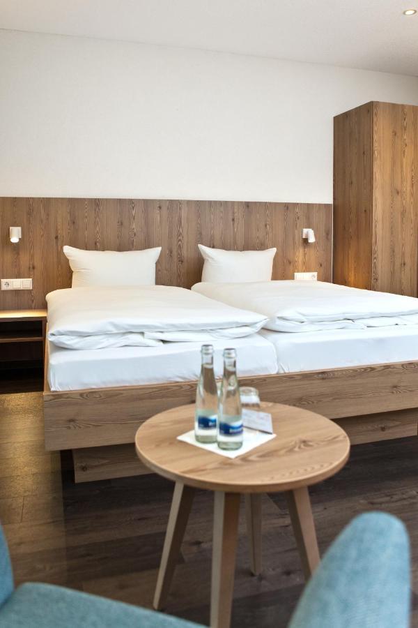 Hotel-Gasthaus Engel Luttingen 라우펜부르크 외부 사진