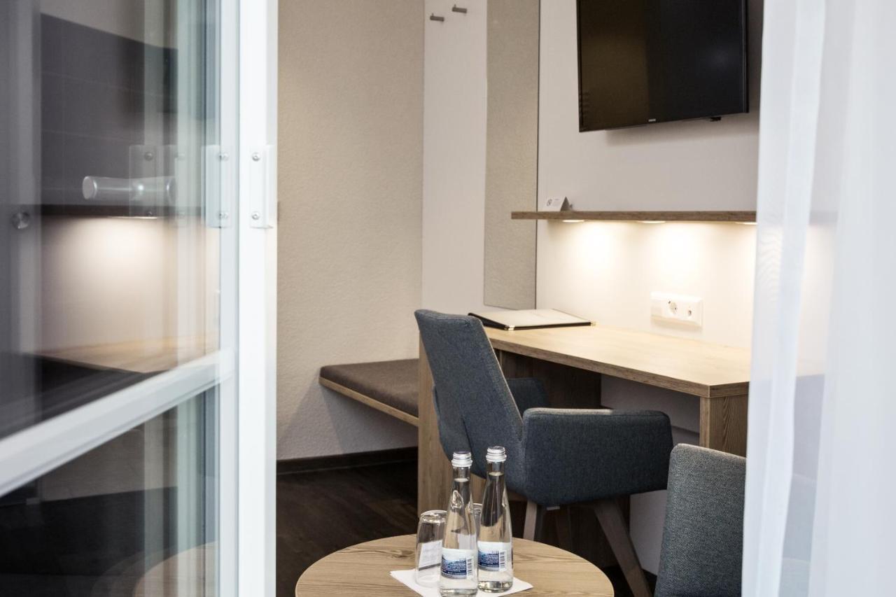 Hotel-Gasthaus Engel Luttingen 라우펜부르크 외부 사진