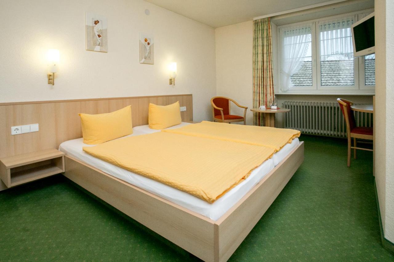 Hotel-Gasthaus Engel Luttingen 라우펜부르크 외부 사진