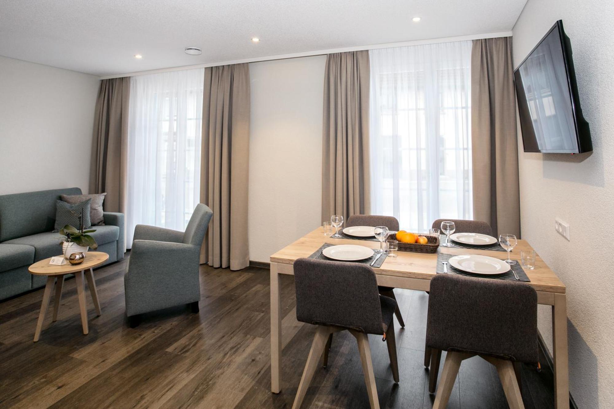 Hotel-Gasthaus Engel Luttingen 라우펜부르크 객실 사진