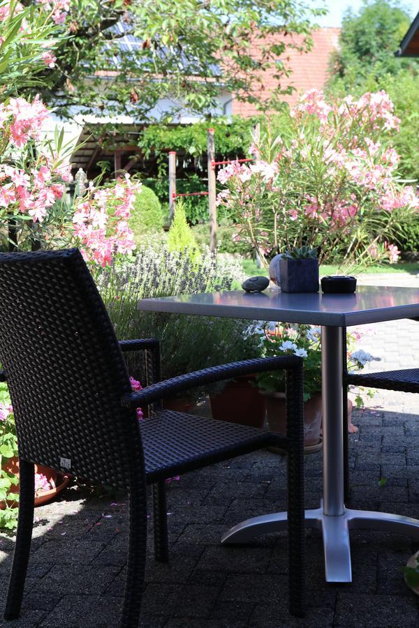 Hotel-Gasthaus Engel Luttingen 라우펜부르크 외부 사진